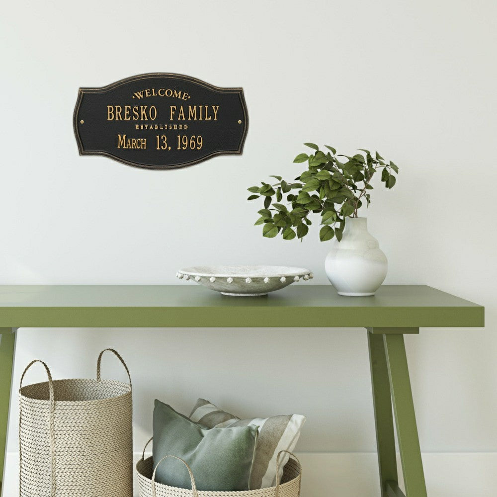 Plow & Hearth Heirloom Personalized Welcome Plaque