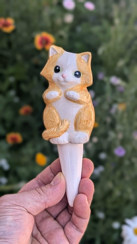 Plow & Hearth Cat Watering Spike