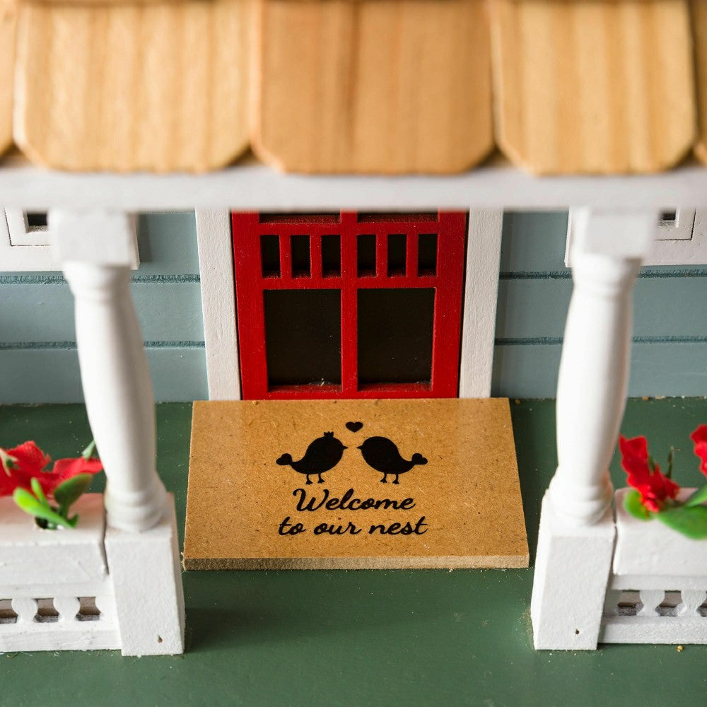 Plow & Hearth Blue Cottage Welcome Home Birdhouse