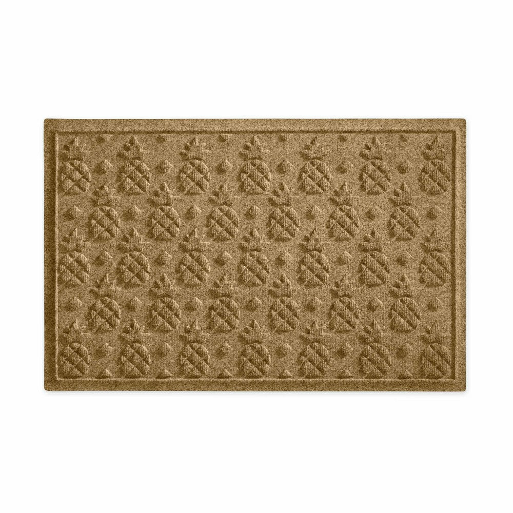 Plow & Hearth WaterHog® Pineapple Doormat, 2' x 3'
