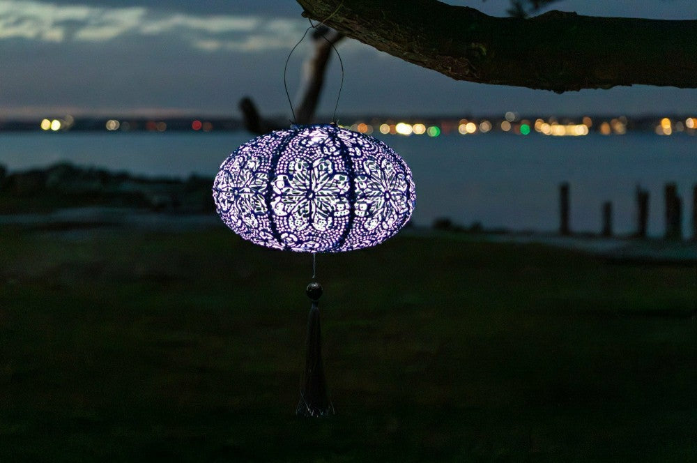 Plow & Hearth Soji Stella - Tassel Oval - 14" Solar Lantern