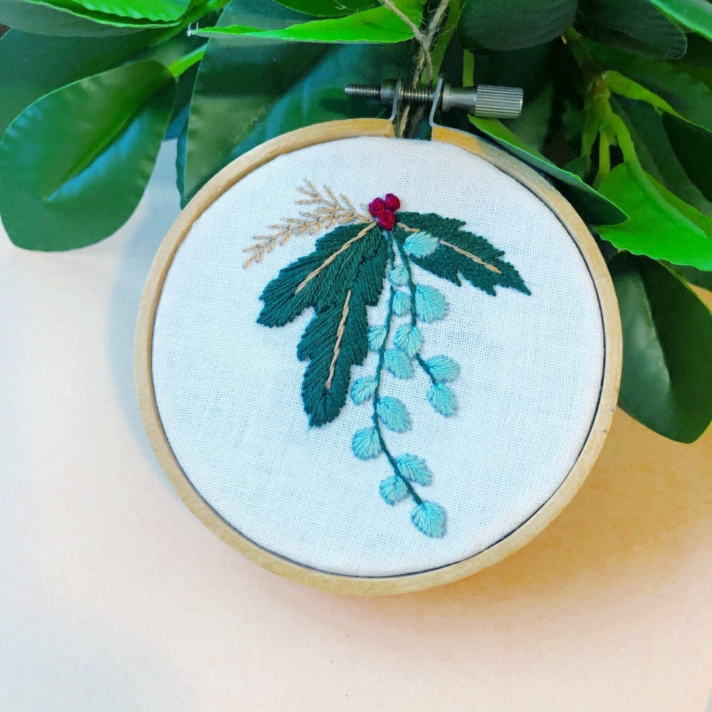 Plow & Hearth Winter Botanicals Ornament- Mini Embroidery Kit for Beginners