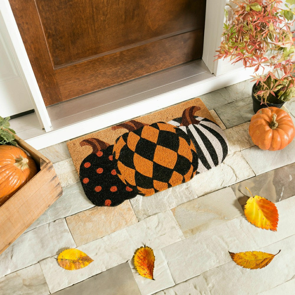 Plow & Hearth Pattern Pumpkins Shaped Coir Mat