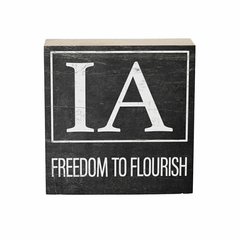 Plow & Hearth State Sign Wood Block Iowa 6"x6"