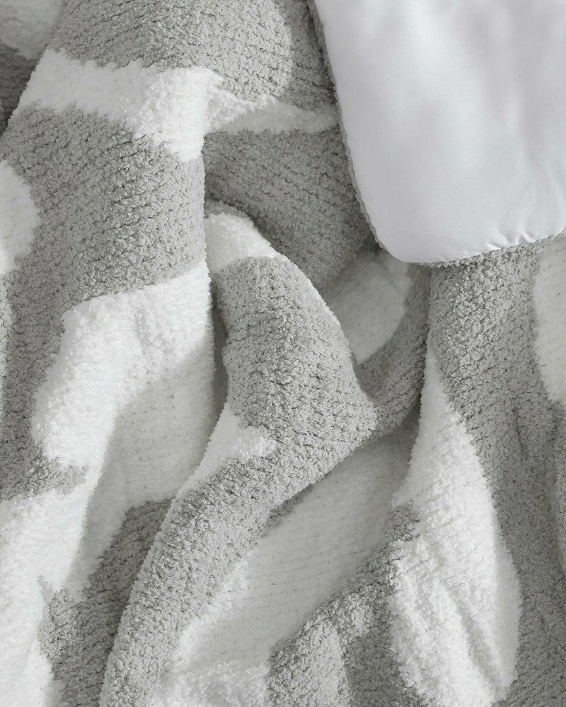Plow & Hearth Snug Casablanca Comforter