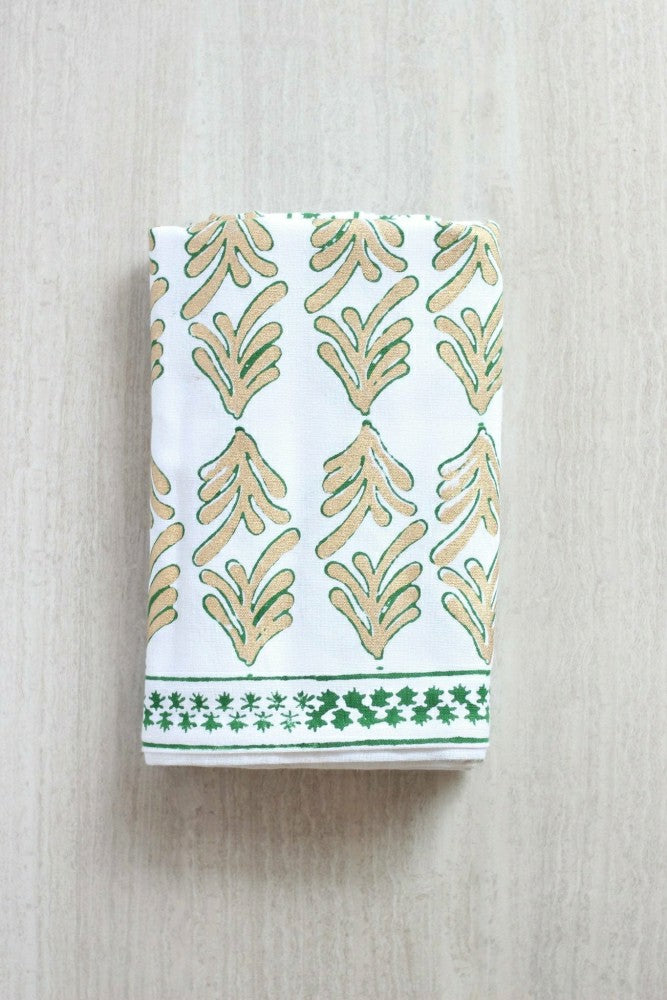 Plow & Hearth Evergreen & Gold Palmetto Tablecloth