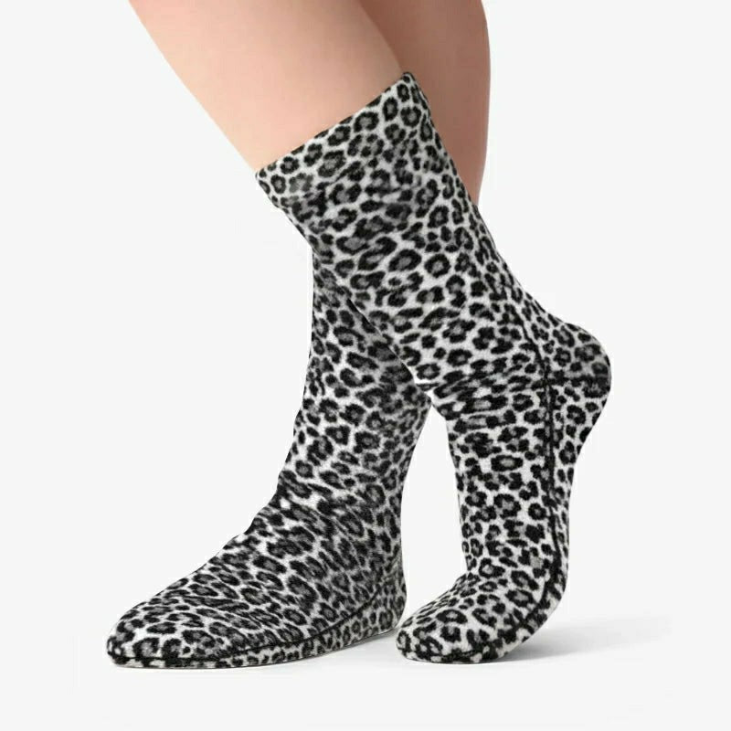 Plow & Hearth Polar Feet Fleece Socks - Snow Leopard