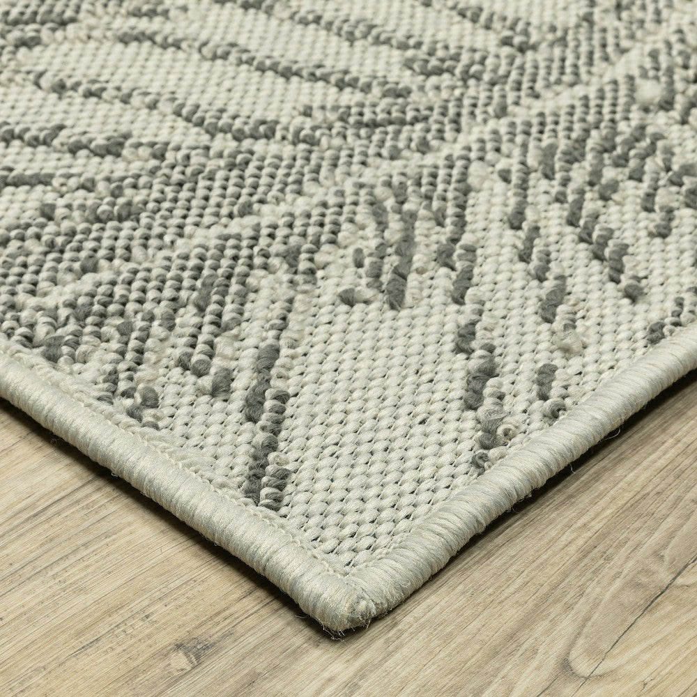 Plow & Hearth Indoor/Outdoor York Leaves Polypropylene Rug, 5'3" x 7'3"