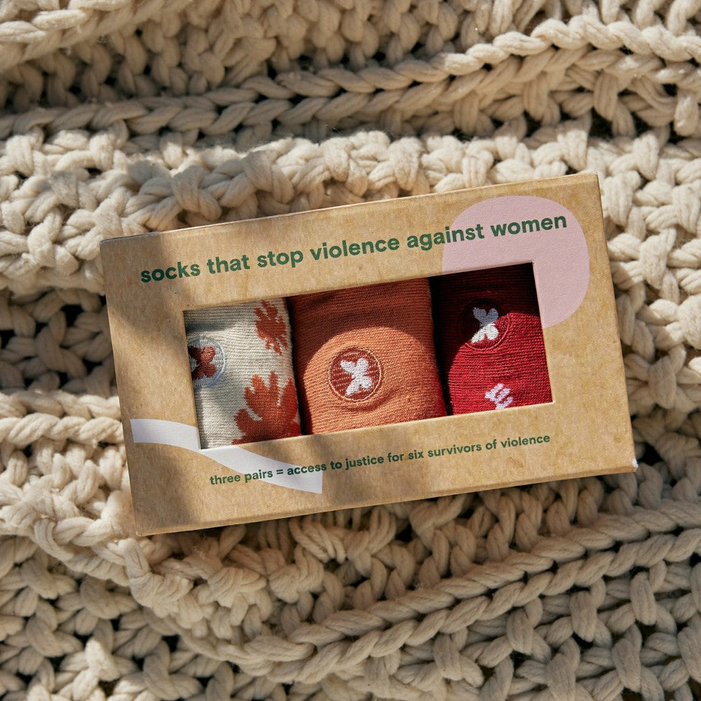 Plow & Hearth Stop Violence against Women Gift Box