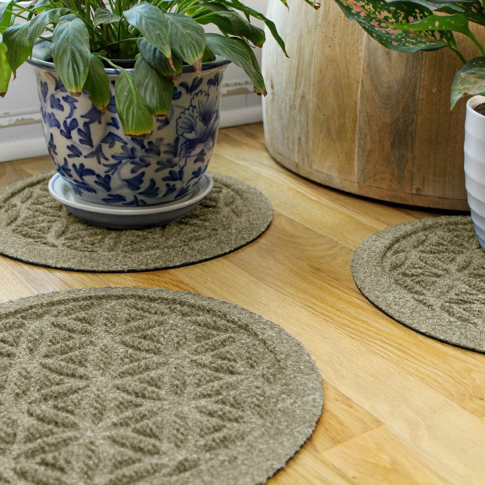 Plow & Hearth WaterHog® 12" Flower of Life Plant Trivets, Set of 4