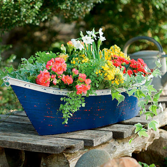 Plow & Hearth Recycled Metal Boat Planter