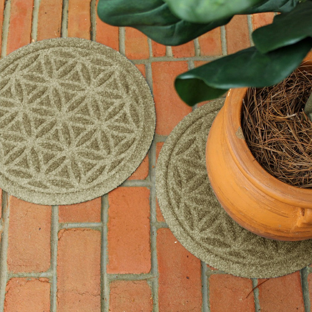 Plow & Hearth WaterHog® 17" Flower of Life Plant Trivets, Set of 2