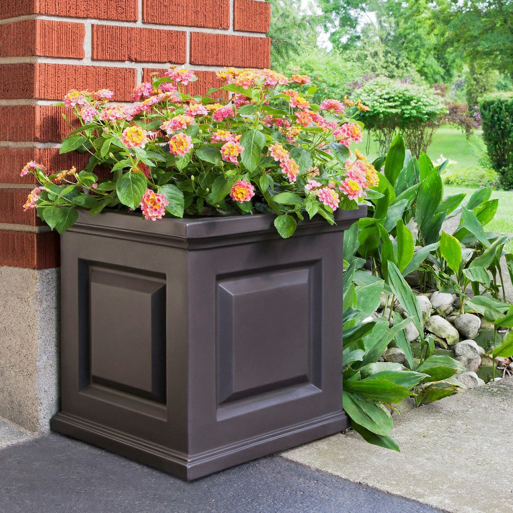 Plow & Hearth Chadwick Self-Watering Planter, 16" sq.