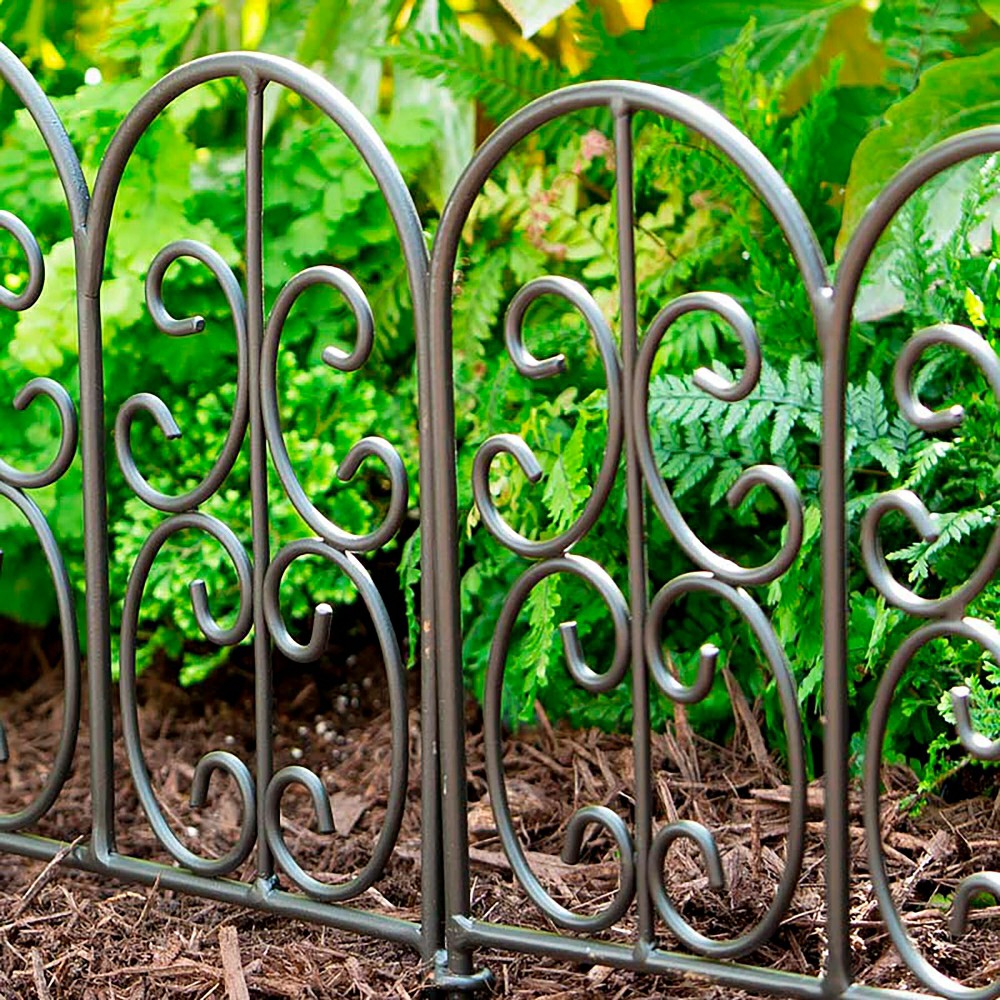 Plow & Hearth Montebello Iron Garden Edging