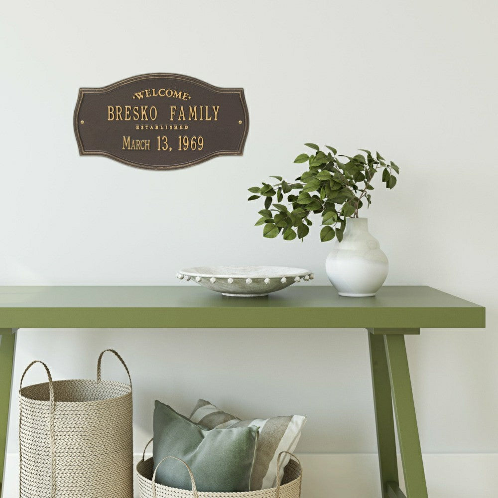 Plow & Hearth Heirloom Personalized Welcome Plaque