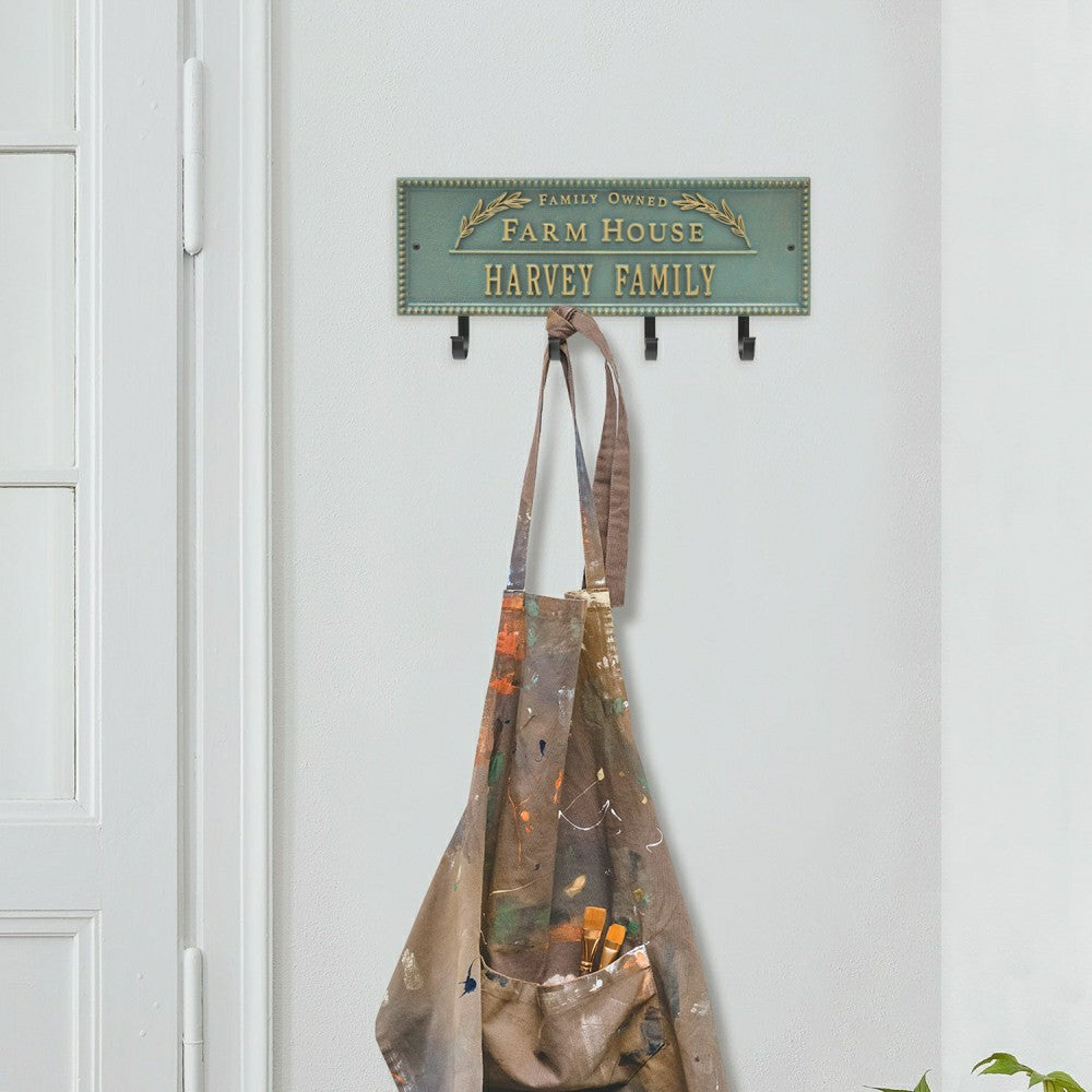 Plow & Hearth Farm House Beaded Rectangle Personalized Hook Plaque, Black/Gold