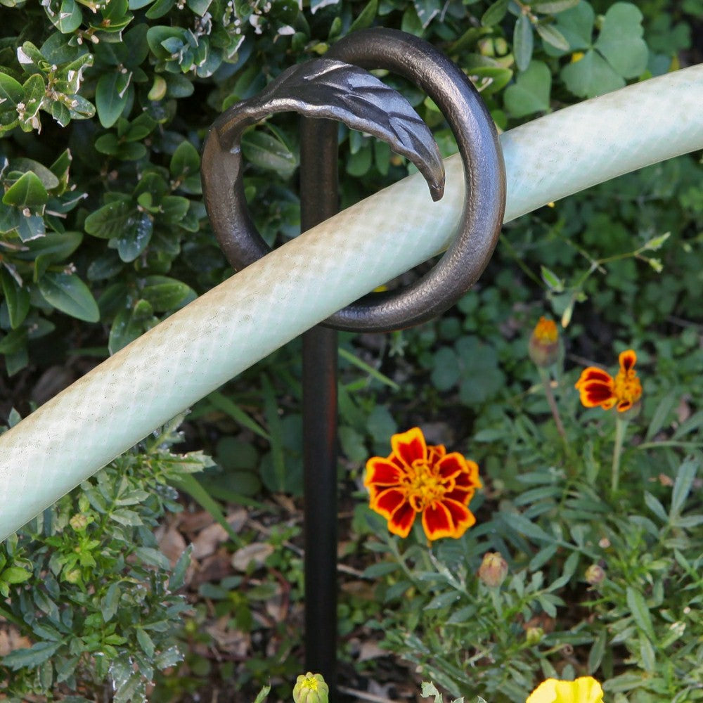 Plow & Hearth Leaf End Hose Guard/Guide, Set of 6