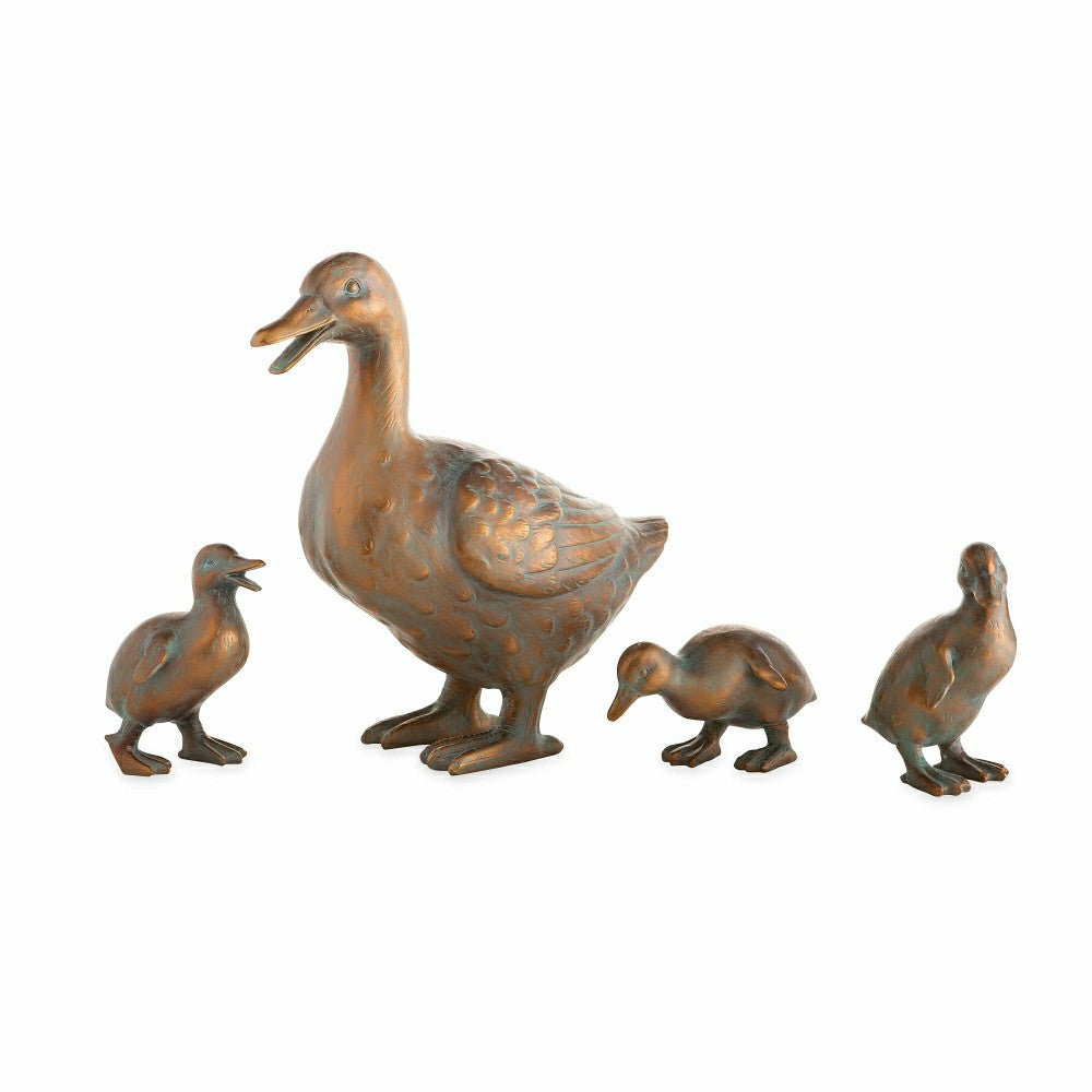 Plow & Hearth Duck Family with Mother and Three Babies, Set of 4