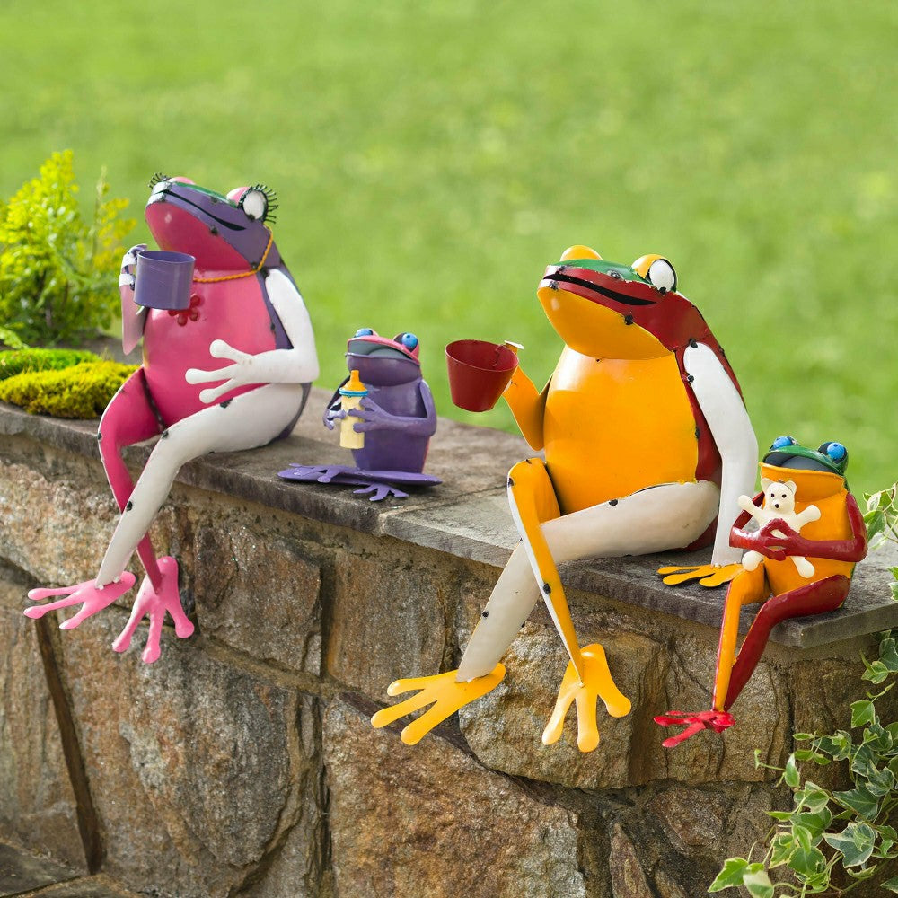 Plow & Hearth Recycled Metal Coffee Frog Garden Art