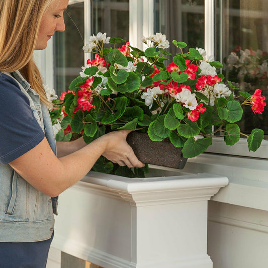 Plow & Hearth Everlasting Faux Red & White Geranium Window Box Filler