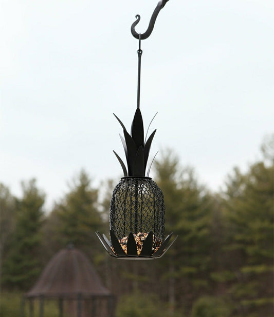 Plow & Hearth Pineapple Bird Feeder