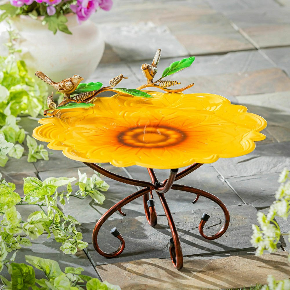 Plow & Hearth Metal Scalloped Edge Sunflower Birdbath