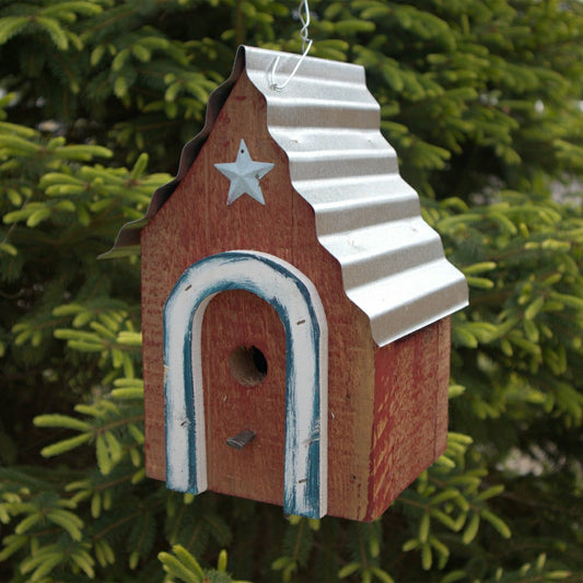 Plow & Hearth Brandywine Bird House with Metal Roof