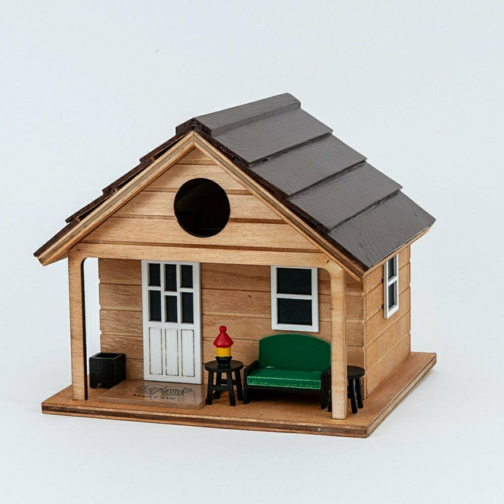 Plow & Hearth Man Cave Bird House