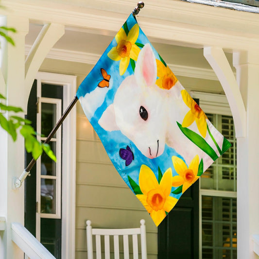 Plow & Hearth Lamb in Daffodil Field Applique House Flag