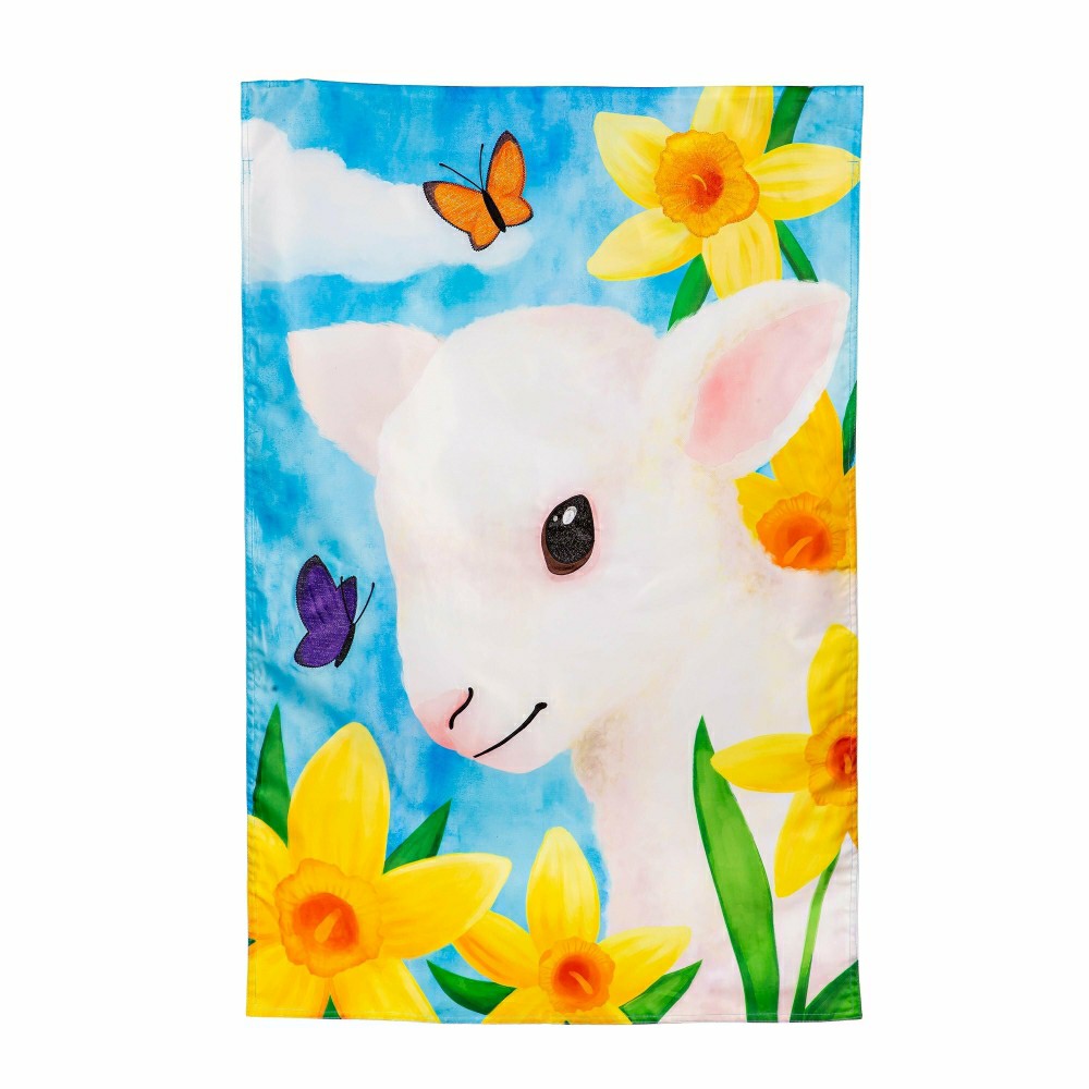 Plow & Hearth Lamb in Daffodil Field Applique House Flag