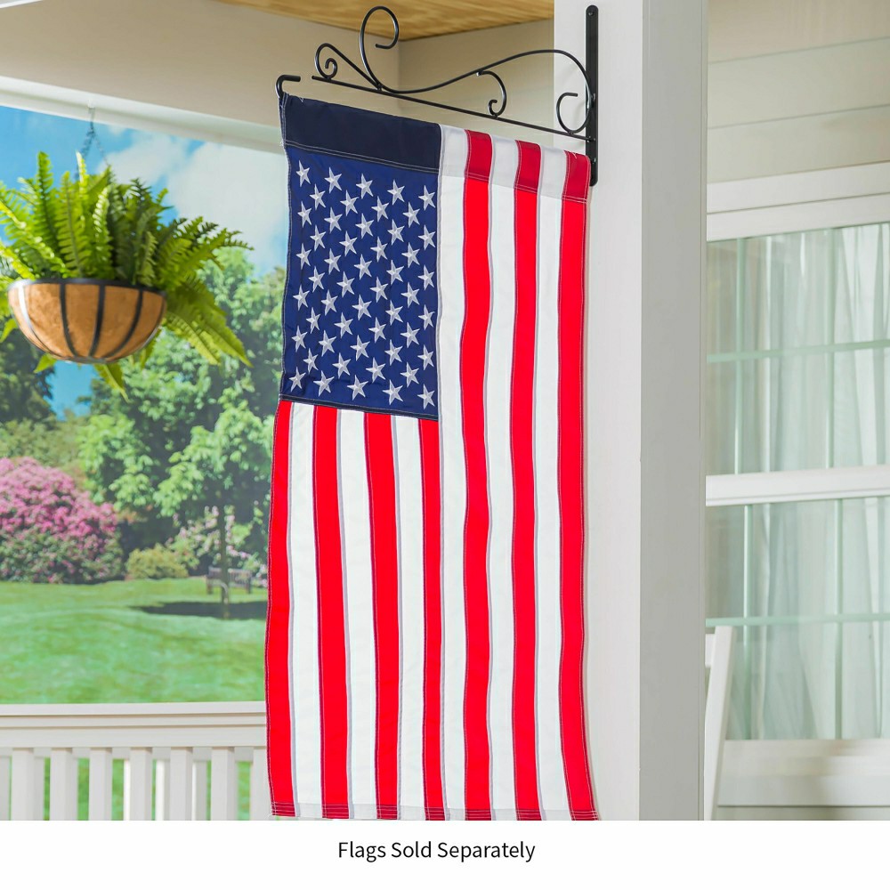 Plow & Hearth Swirl Wall-Mount House Flag Hanger