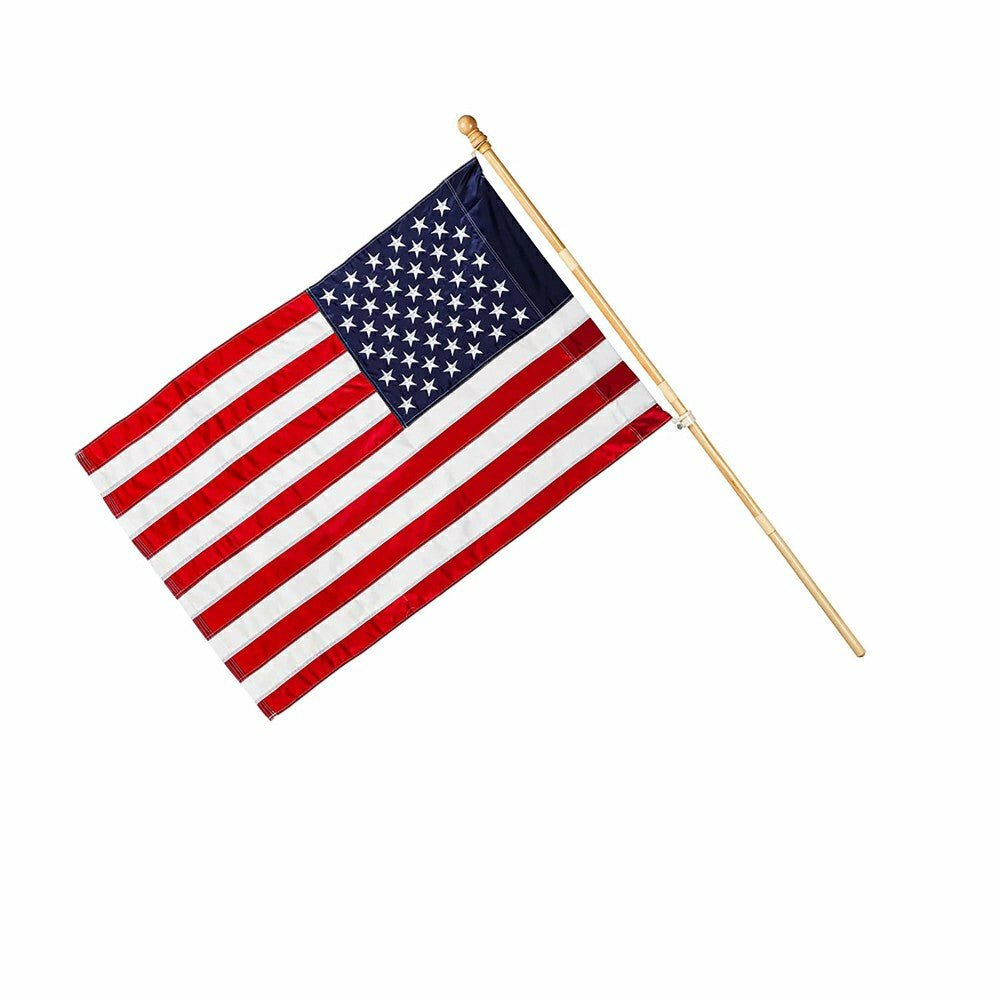 Plow & Hearth American Flag with 4KD Wooden Flag Pole