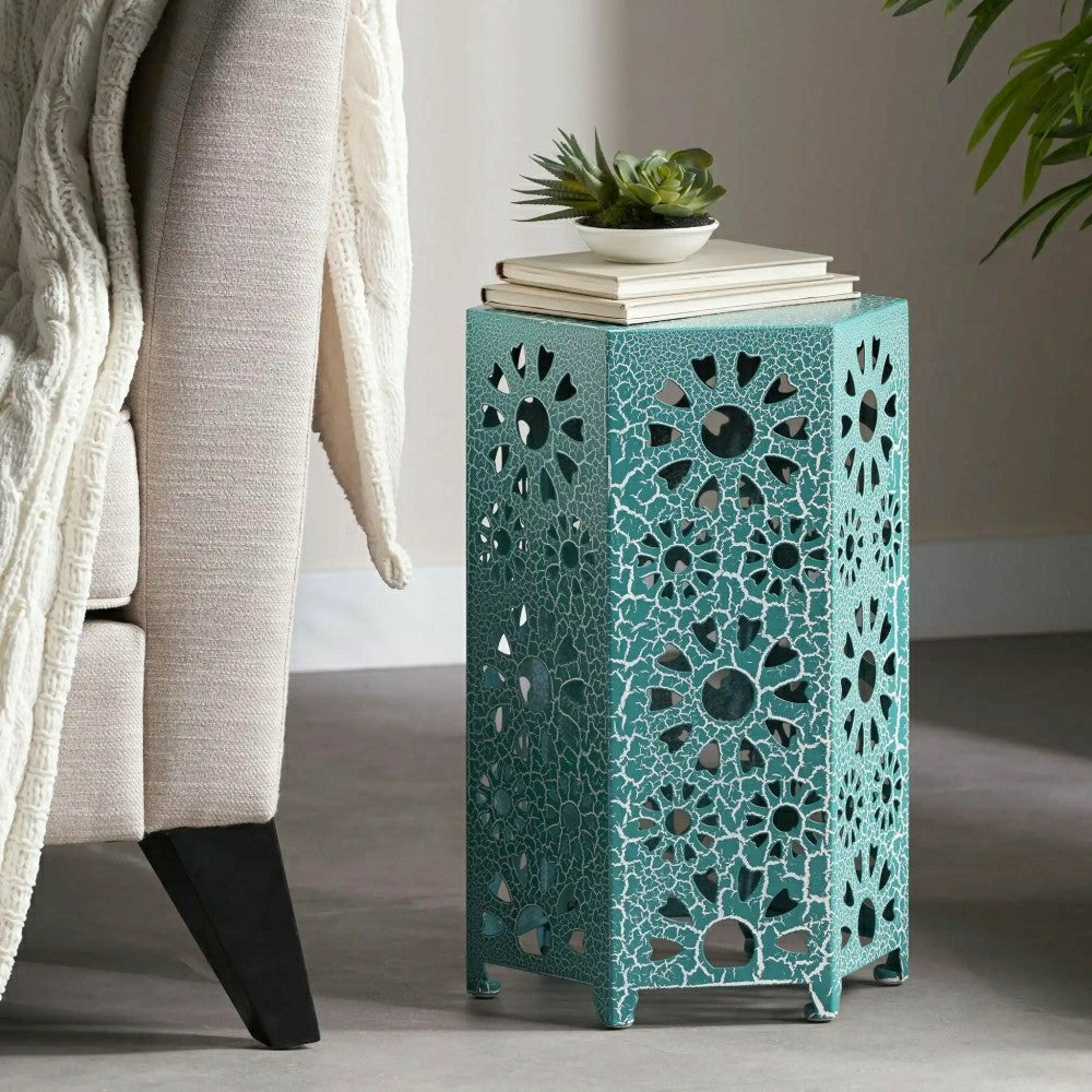 Plow & Hearth Eliana Side Table