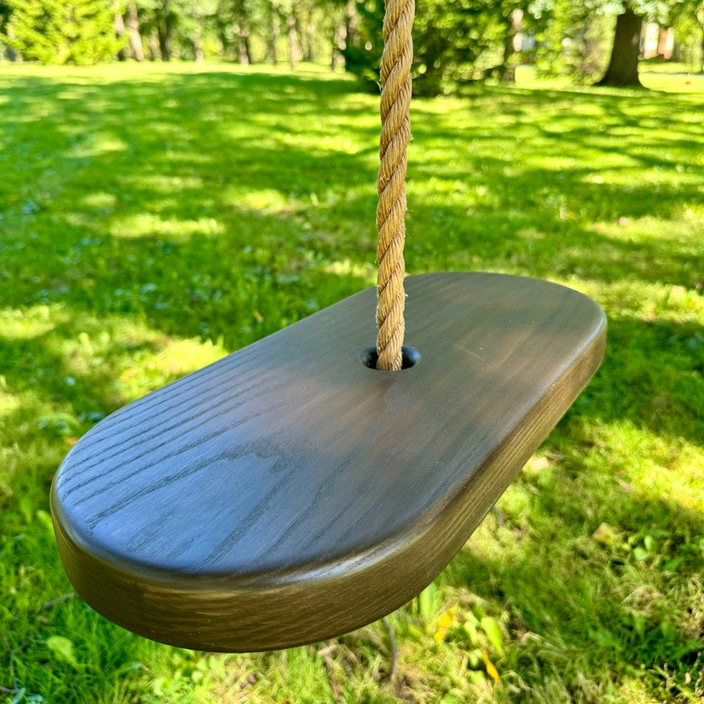 Plow & Hearth Oval Style Tree Swing