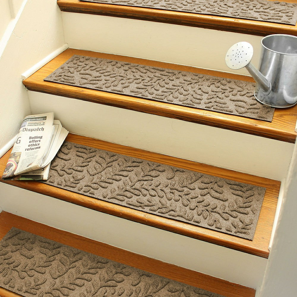 Plow & Hearth WaterHog® Leaves Stair Treads
