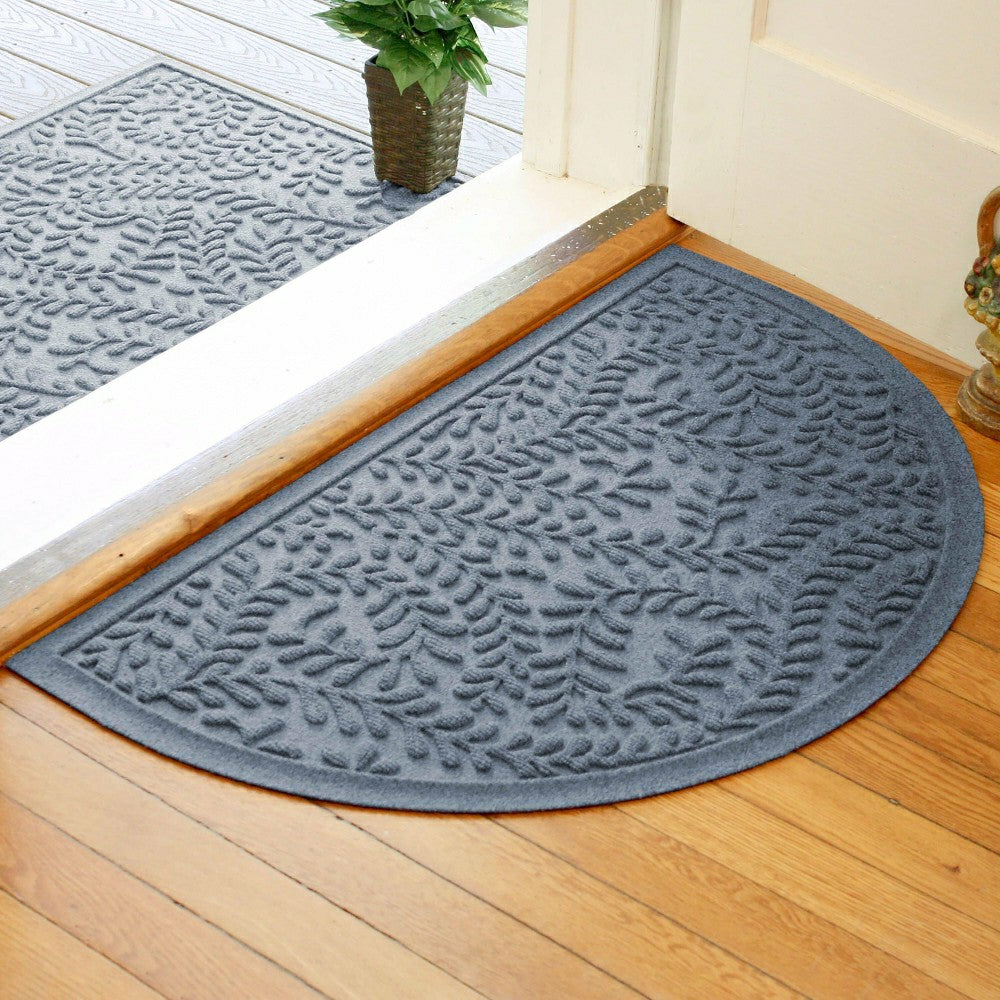Plow & Hearth WaterHog® Indoor/Outdoor Leaves Half-Round Doormat, 24" x 39"