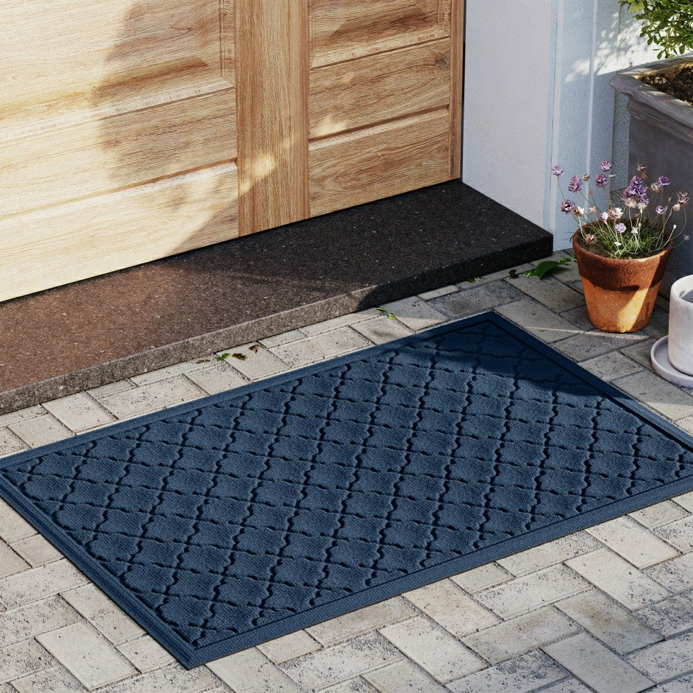 Plow & Hearth WaterHog® Indoor/Outdoor Geometric Doormat, 2' x 3'