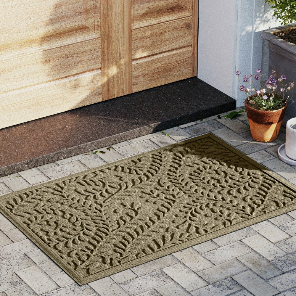 Plow & Hearth WaterHog® Indoor/Outdoor Leaves Doormat, 20" x 30"