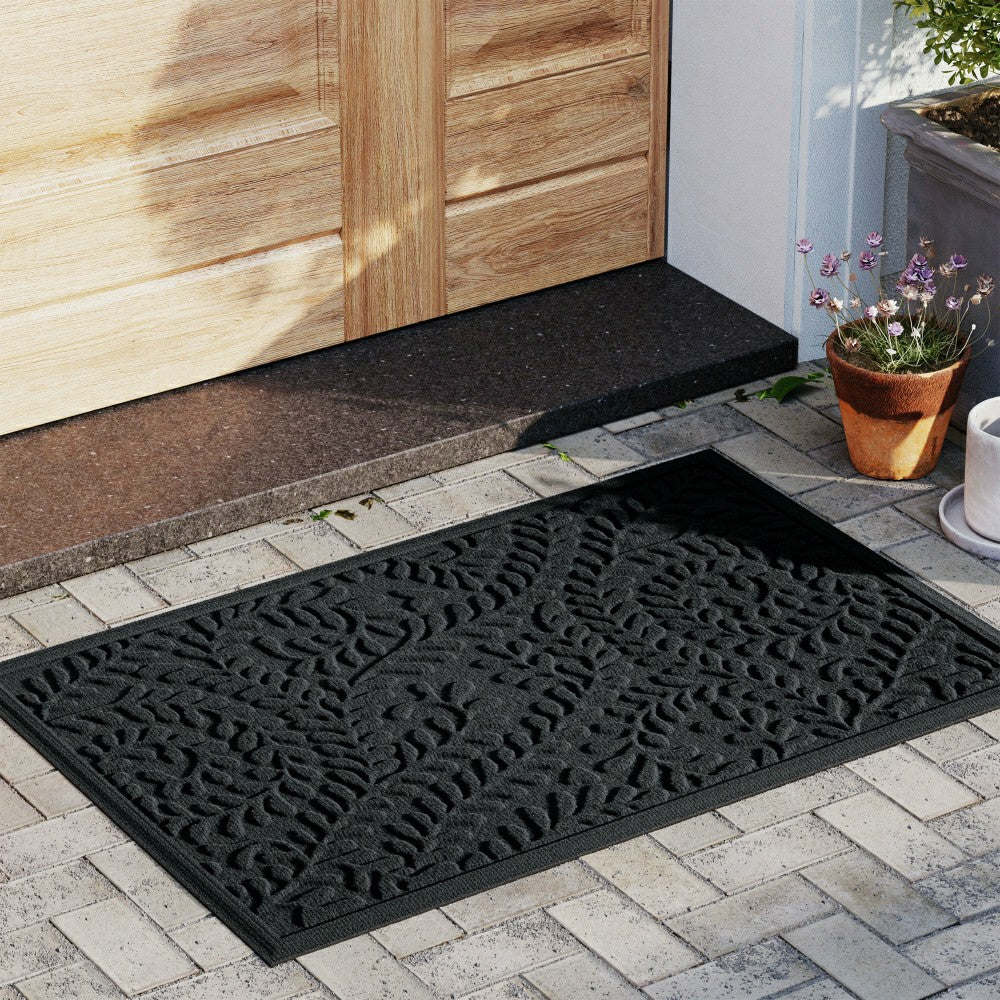 Plow & Hearth WaterHog® Indoor/Outdoor Leaves Doormat, 22" x 60"