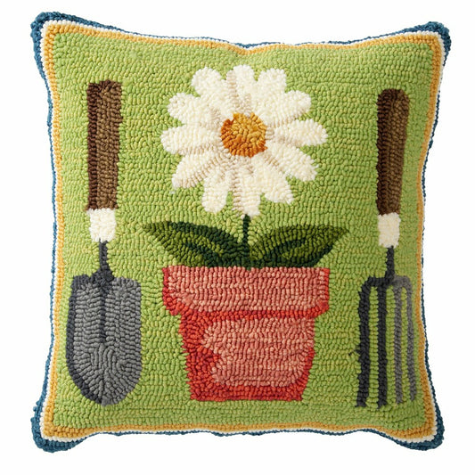 Plow & Hearth Indoor/Outdoor Garden Tools Hooked Polypropylene Throw Pillow