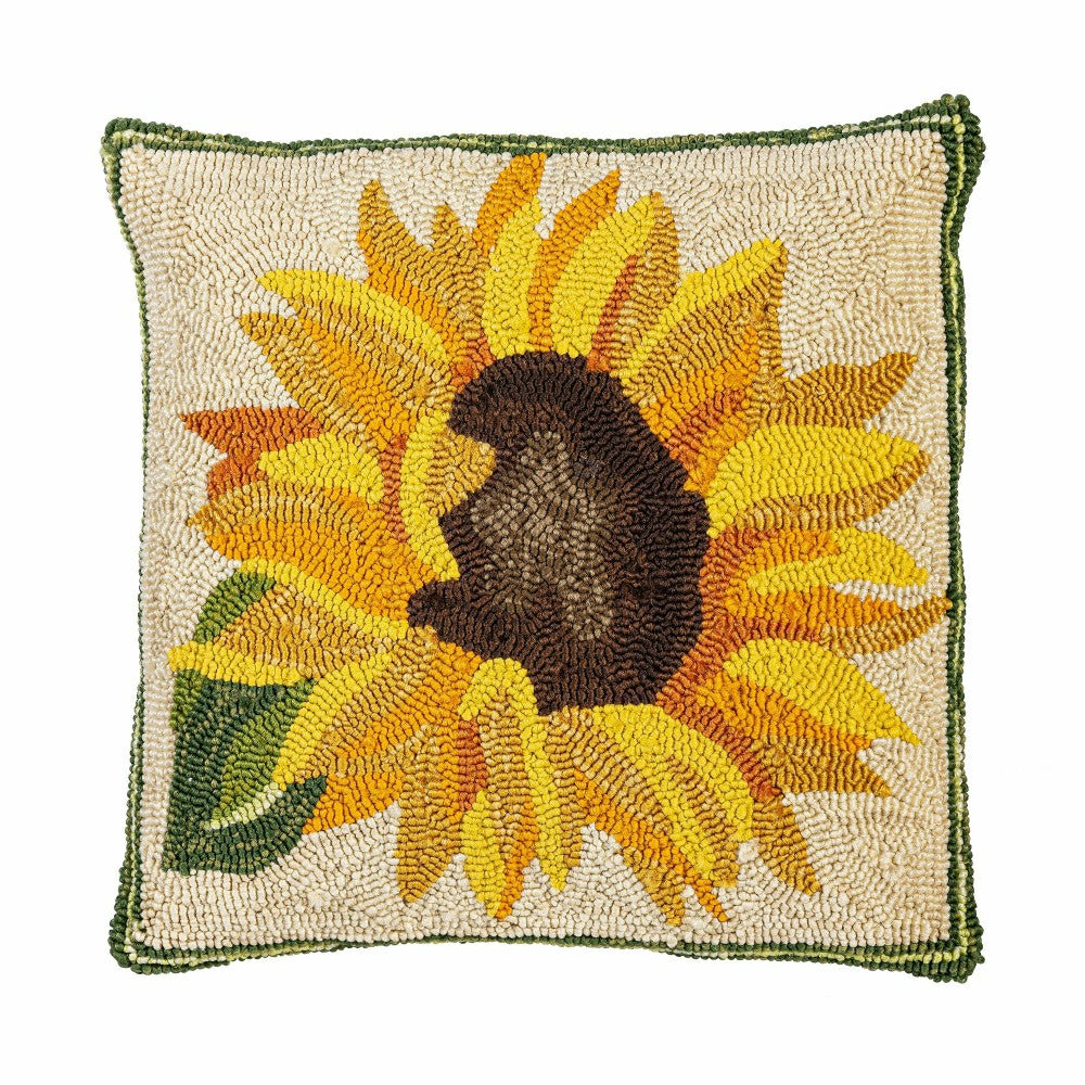 Plow & Hearth Indoor/Outdoor Sunflower Hooked Polypropylene Throw Pillow 18"x18"
