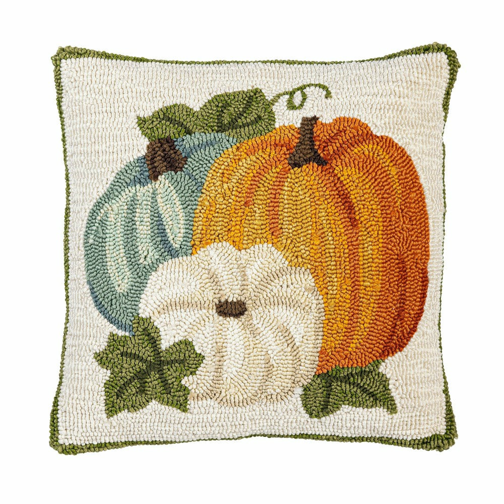 Plow & Hearth Indoor/Outdoor Shaped Pumpkins Hooked Polypropylene Throw Pillow 18"x1