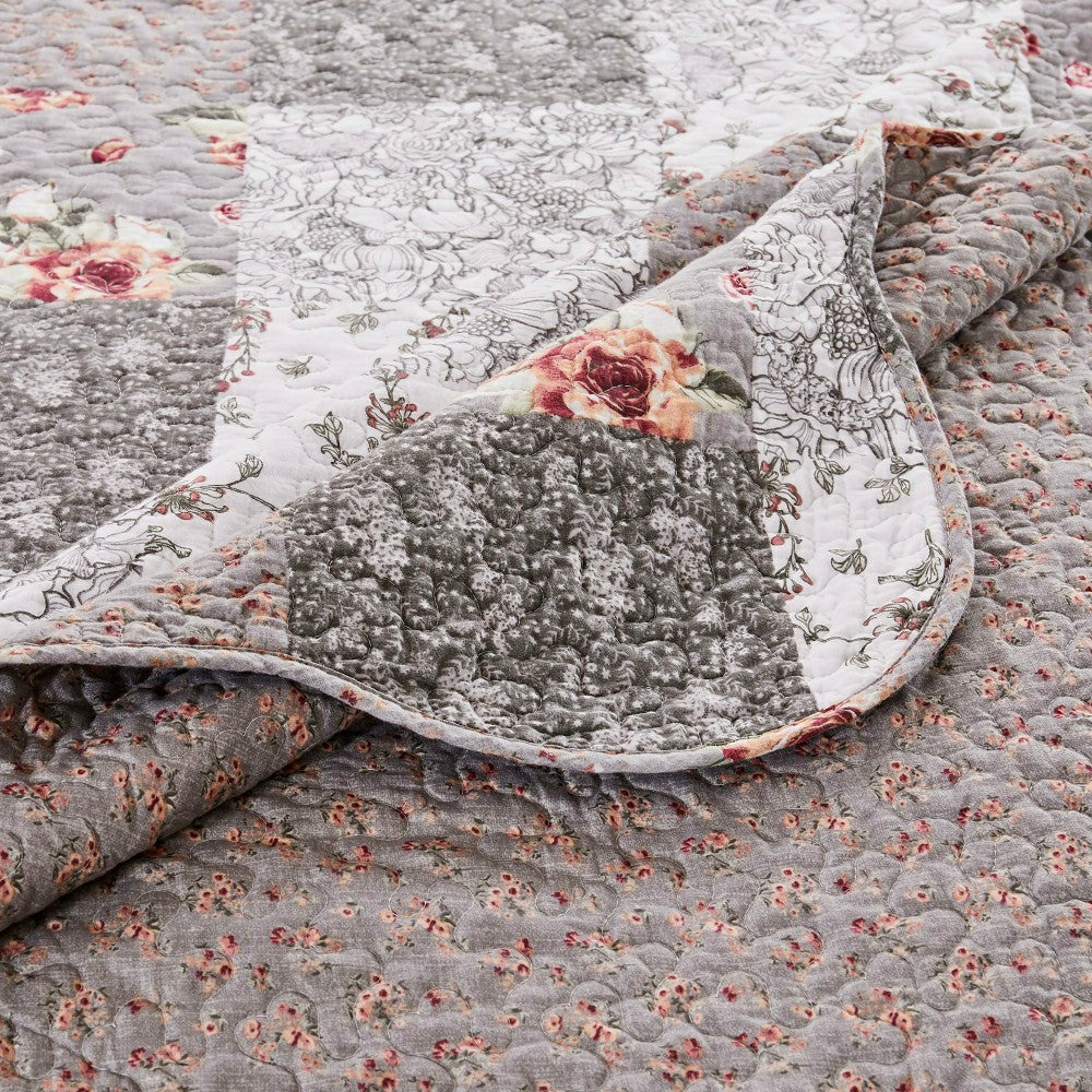 Plow & Hearth Patterned Quilted Throw