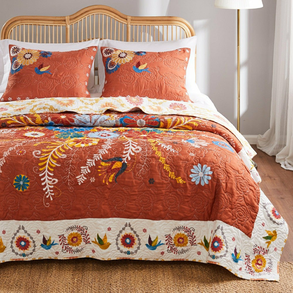 Plow & Hearth Topanga Reversible Bedding