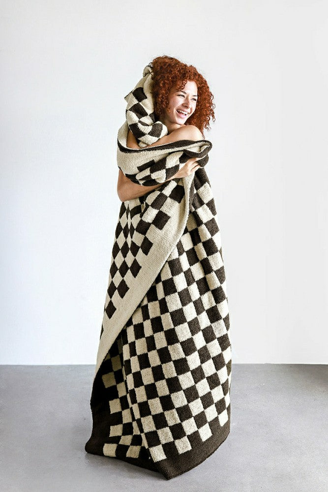 Plow & Hearth Checkerboard Throw