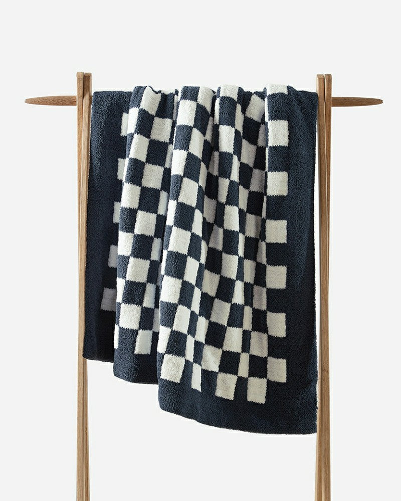 Plow & Hearth Checkerboard Throw