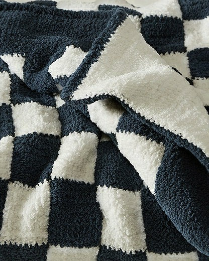 Plow & Hearth Checkerboard Throw