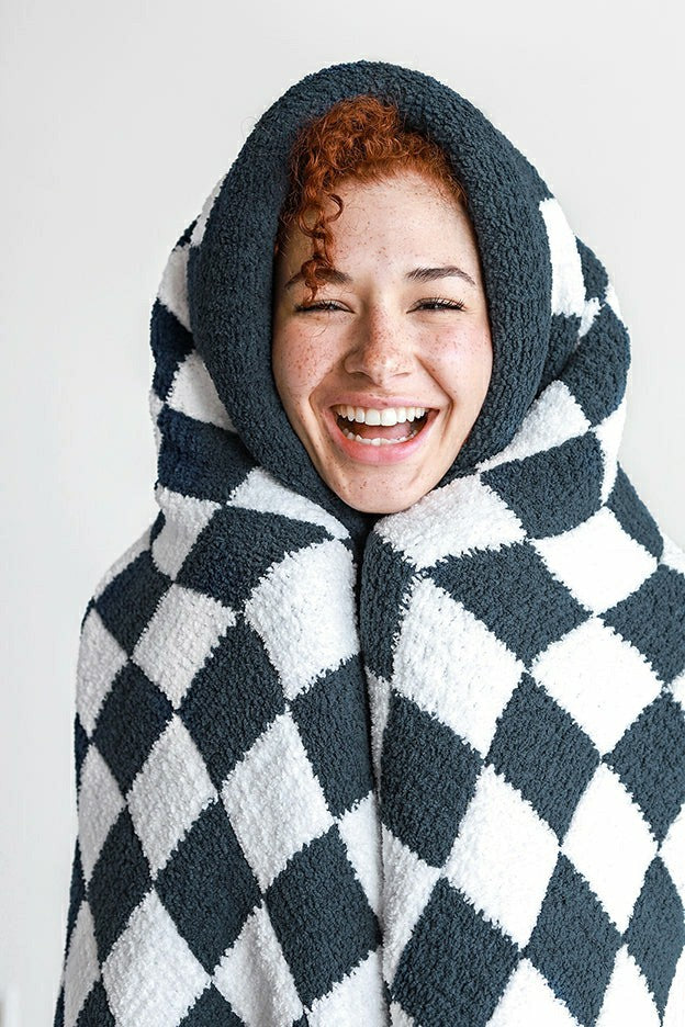 Plow & Hearth Checkerboard Throw