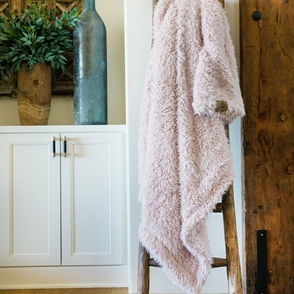 Plow & Hearth Angel Plush Blanket, 48” x 72”, Dusty Pink