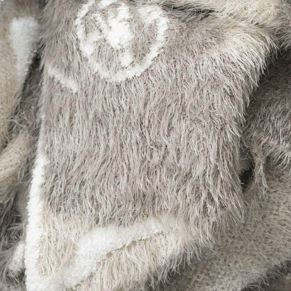 Plow & Hearth Dream Jumper Maybach Knit Blanket, Pluto, 48” x 72”
